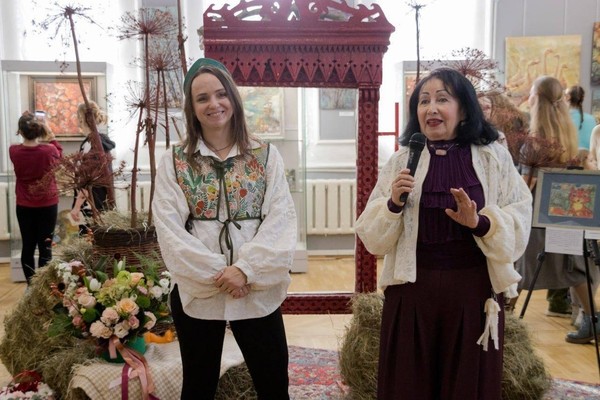 Выставка «Возвращение в детство (пойдем, что покажу…)»