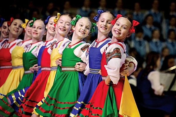 Народный танец: связь времён