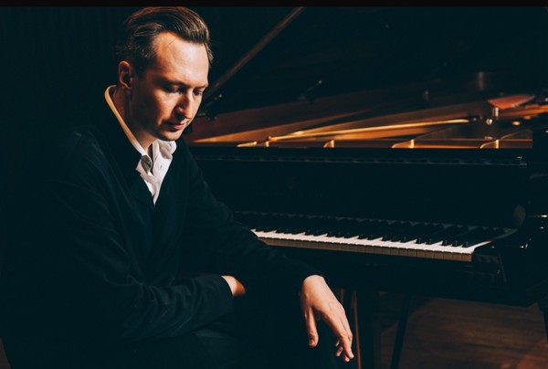 Сергей Каспров