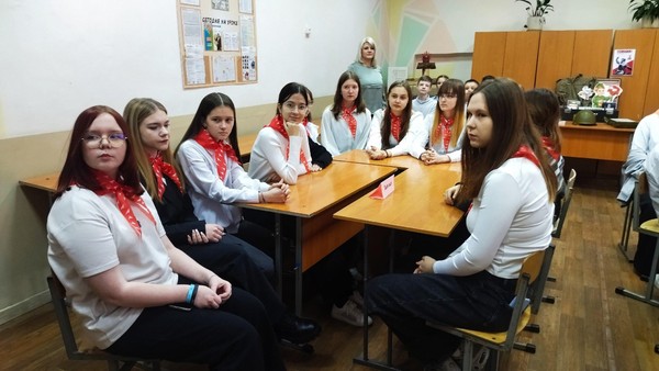 Беседа «Константин Симонов: поэзия войны и памяти»