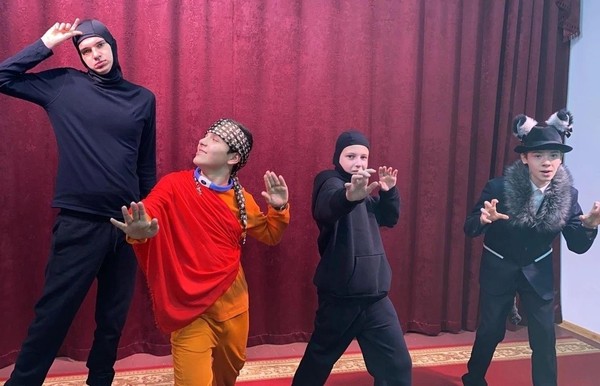 Чудной театр даёт концерт