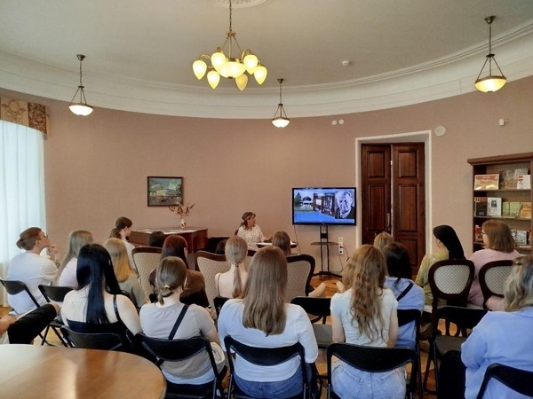 Литературно-познавательная программа «Времена года в искусстве»