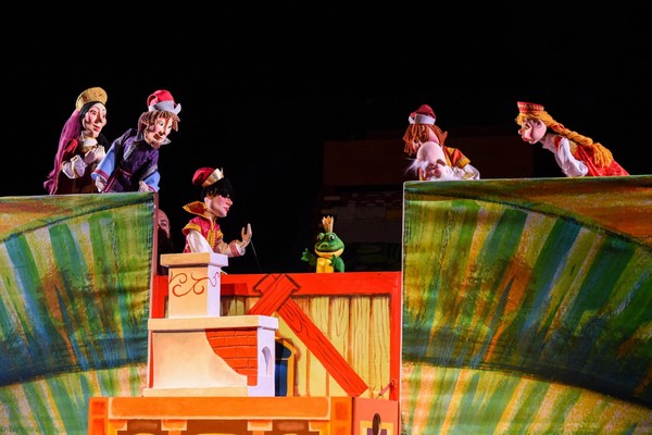 Спектакль «Царевна-лягушка»