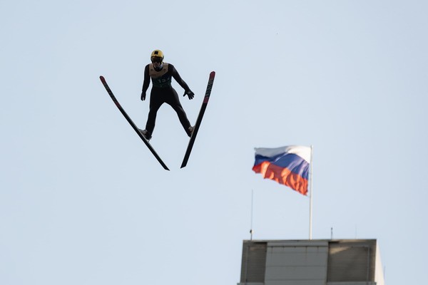 Чемпионат России по прыжкам на лыжах с трамплина среди мужчин и женщин
