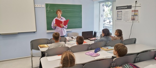Лекция «Всенародный актер России»