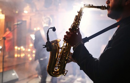 Вечерний джаз коктейль