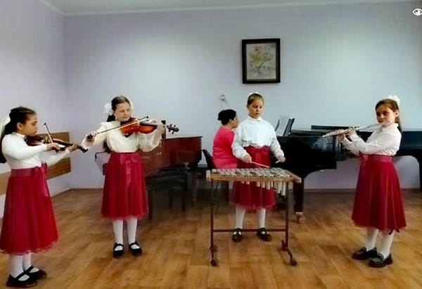 Виртуальный концерт «Учителям посвящается»