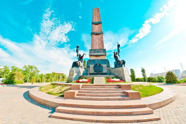 Информационный час «День Республики»