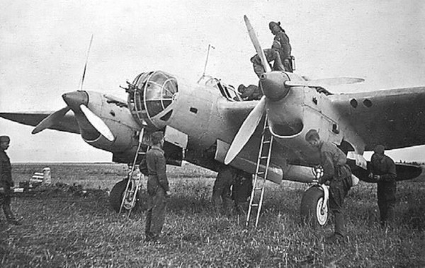 Тематическая беседа «Авиация СССР. Модификация бомбардировщика СБ»