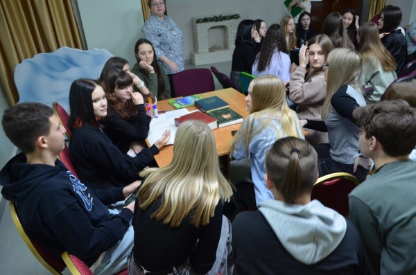 Квиз «Свои люди – сочтемся»