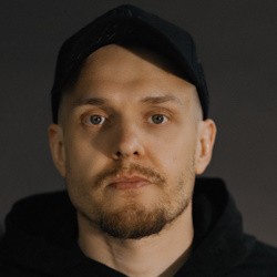 Леонид Кулаков