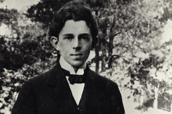 История экспоната «Книга О.Э. Мандельштама «Камень»