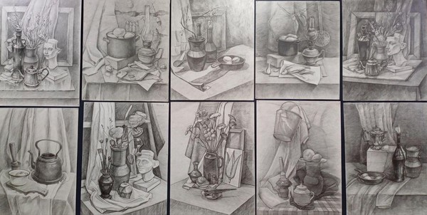 Выставка «Натюрморт из предметов быта«