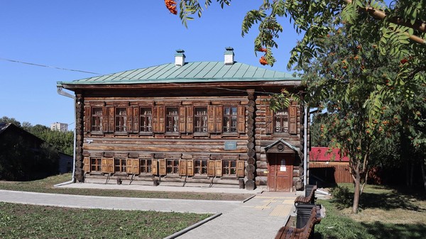 Экскурсия по Музею истории подносного промысла «Дом Худояровых»