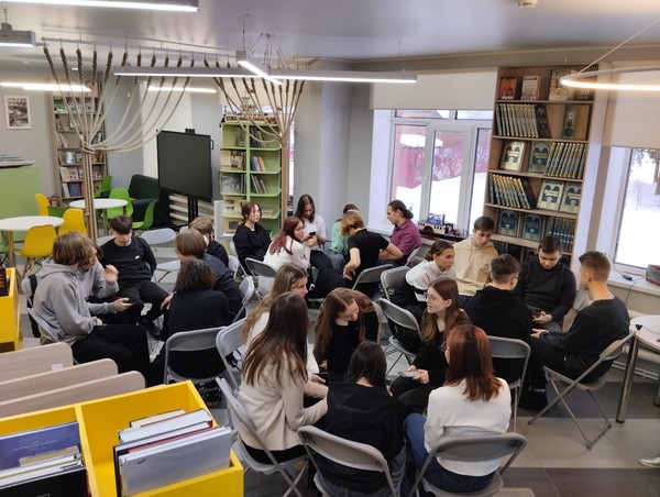 Литературный марш-бросок «От героев былых времен до героев нашего времени»