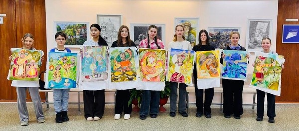 Открытие отчетной выставки творческой смены «Персей»