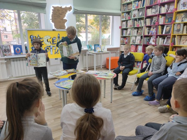 Библиотечный урок «Кто в лесу живет? Что в лесу растет?»