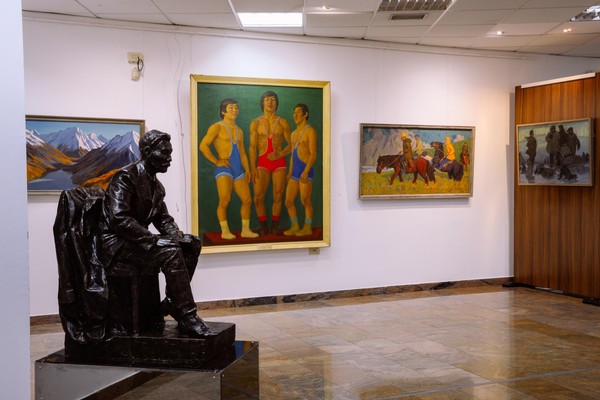 Экскурсия по выставке «Имена и даты»