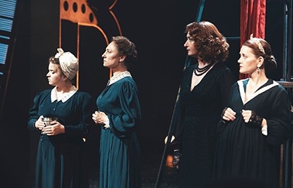 Орфей спускается в ад