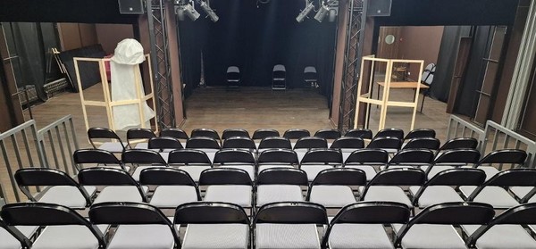 Дискуссия «Роль частной поддержки в развитии театра для детей»