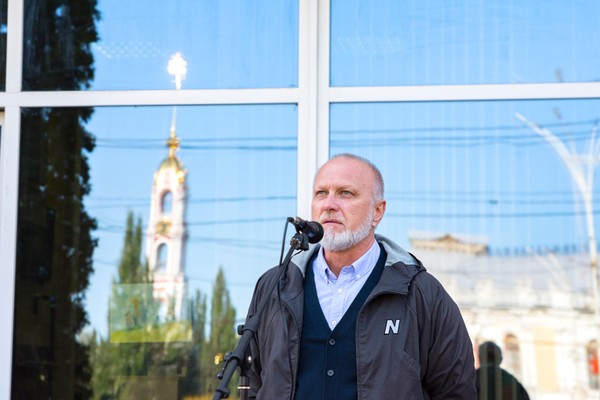 Творческая встреча с Олегом Алешиным