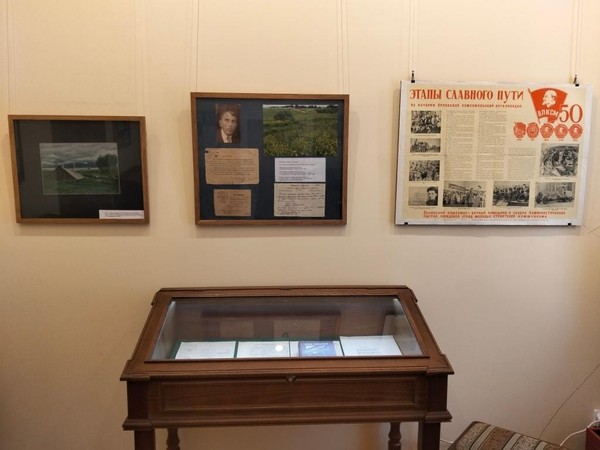 Экскурсия по выставке памяти автора известных детективов о майоре Пронине Льва Овалова