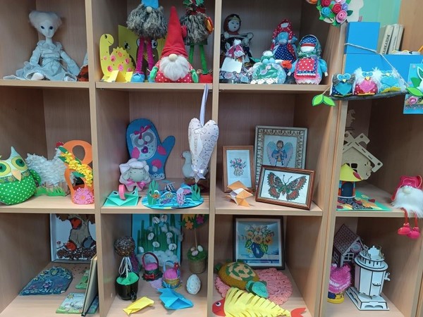 Презентация Студии декоративно прикладного творчества «Инютинка»