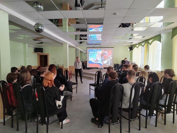 «Как вести себя с незнакомыми людьми» игровой тренинг