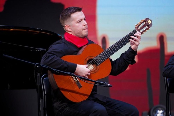 ПРИЗВАНИЕ – ГИТАРИСТ