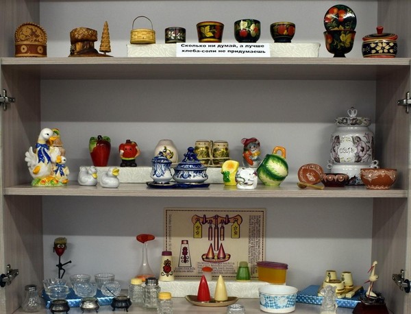 Выставка «Мир солонок»