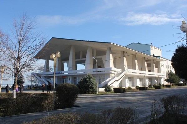 Спектакль «Камалил Башир»