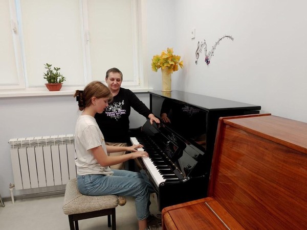 Мастер-класс «Обучение игре на фортепиано для взрослых»