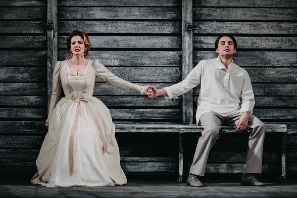 Спектакль «Месяц в деревне»