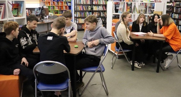 Интеллектуальная викторина «Тайна книжных полок»