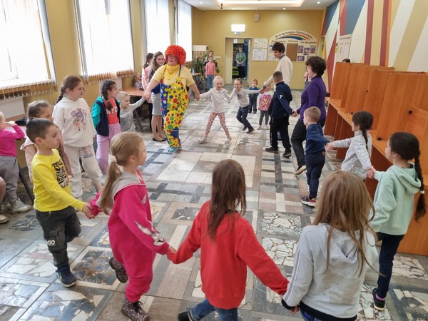 Развлекательная программа «В гостях у Витаминки»