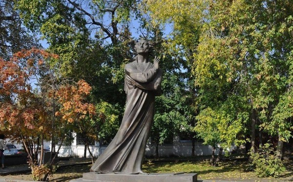 Литературный квартал: ретро-путешествие по страницам журнала