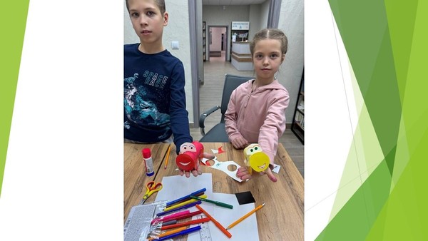 Урок творчества «Картонный гонщик»