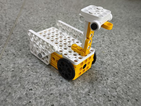 Интерактивное путешествие «Лаборатория Чудес с Кузей Щучкиным»