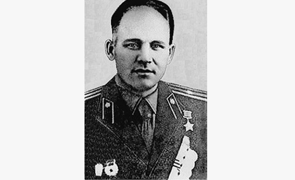 Тематическая беседа «Герой Советского Союза Ф. С. Лапушкин»