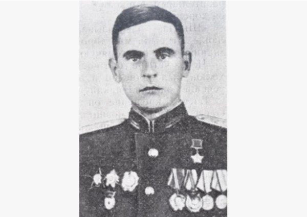 Тематическая беседа «Герой Советского Союза И. А. Пахолюк»