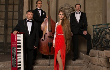 Elena Et Les Garcons («Элена и ребята»)