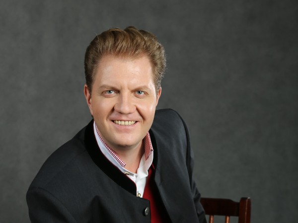 Владимир Байков