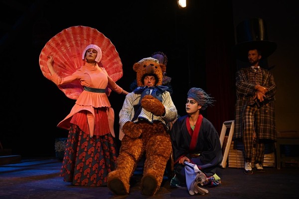 Спектакль «Удивительный чердак»