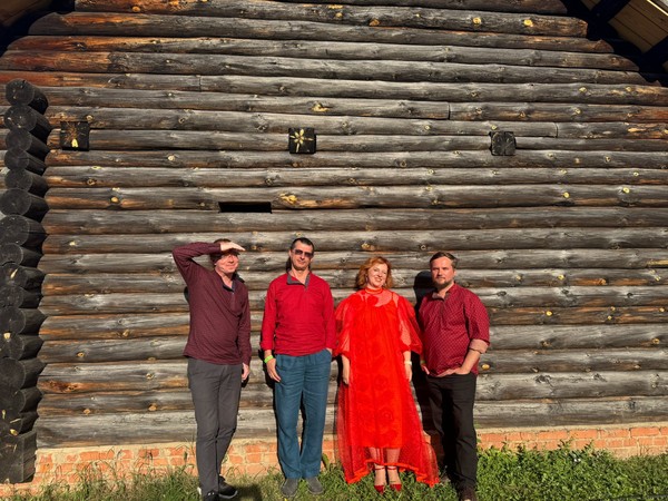 Varevo и Андрей Котов