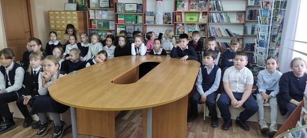 Познавательно-развлекательный час «Разные, но едины!»