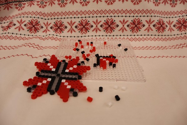 Мастер-класс по изготовлению элемента русского орнамента «Ткань времени»