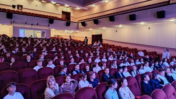 Просмотр фильма Семёна Тимошенко «Небесный тихоход»