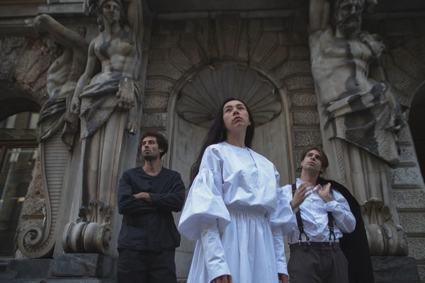 Есенин и не Айседора