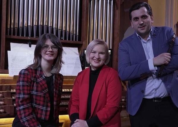 Вселенная Ханса Циммера. Universe. Армянский дудук, орган и рояль