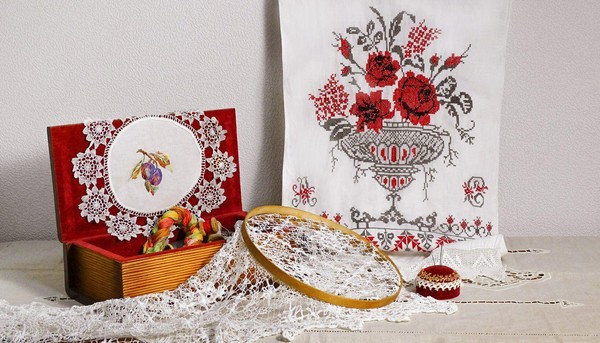 Тематическая экскурсия «Волшебство на кончике иглы»